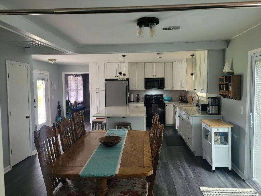 Wilmington Family Vacation Home Exterior photo